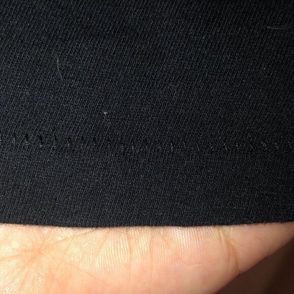 Aero L Cotton Black Rose Bud Short Sleeve Tee - Picture 8 of 11